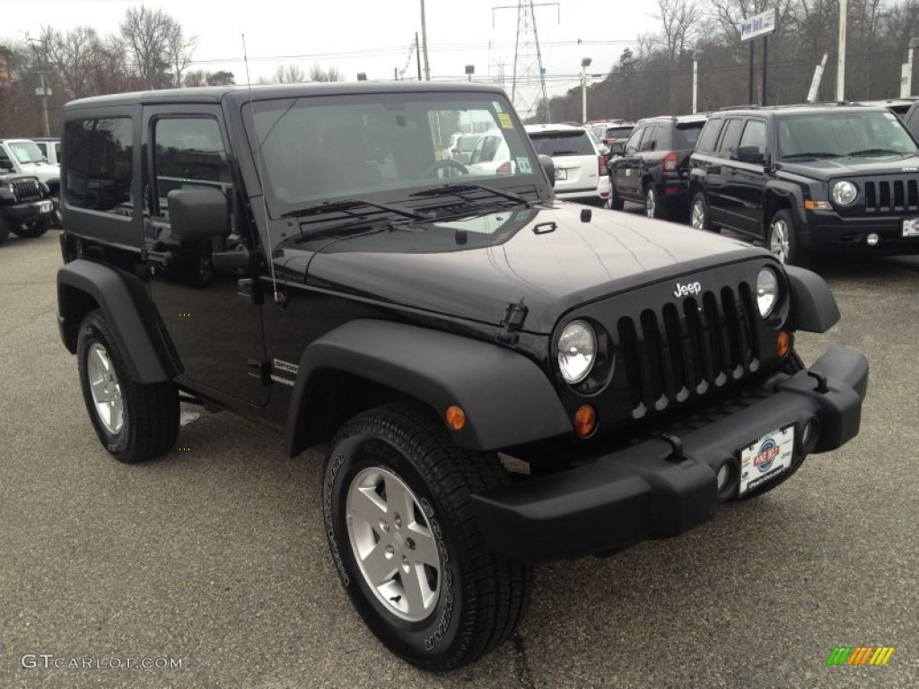 2011 Wrangler Sport 4x4 - Black / Black photo #5