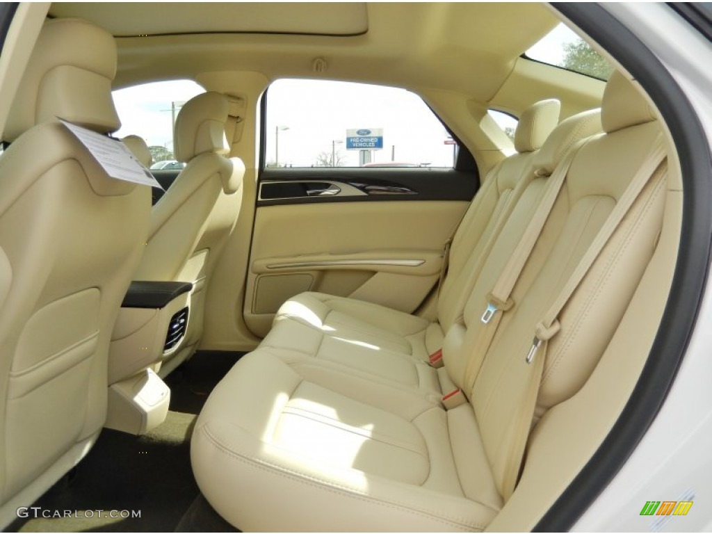 Light Dune Interior 2014 Lincoln MKZ FWD Photo #89778665