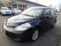 Super Black - Versa 1.8 S Hatchback Photo No. 3