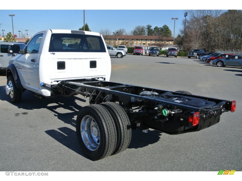 2014 4500 Tradesman Regular Cab Chassis - Bright White / Black/Diesel Gray photo #4