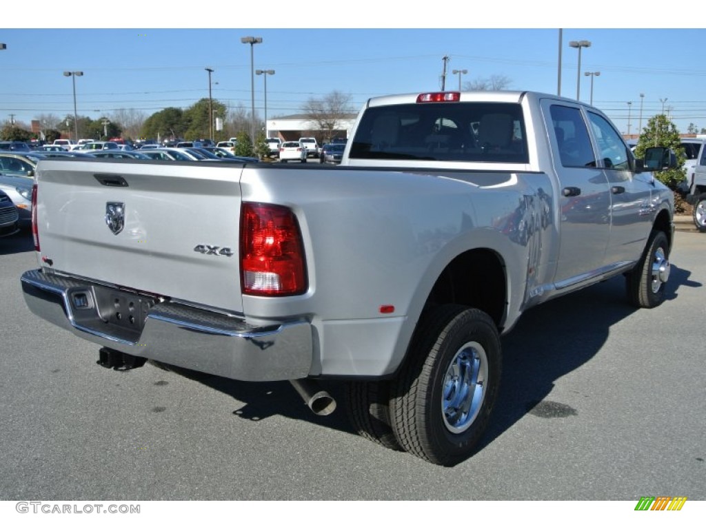 Bright Silver Metallic 2014 Ram 3500 Tradesman Crew Cab 4x4 Dually Exterior Photo #89781188