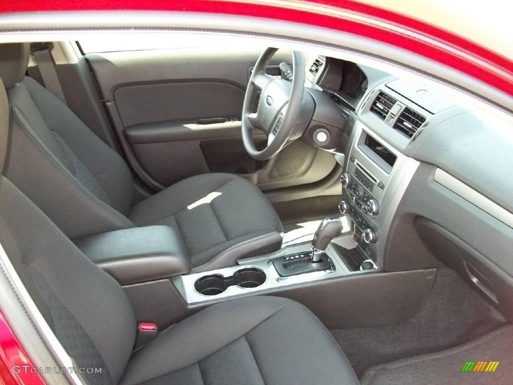 2010 Fusion SE - Sangria Red Metallic / Charcoal Black photo #6