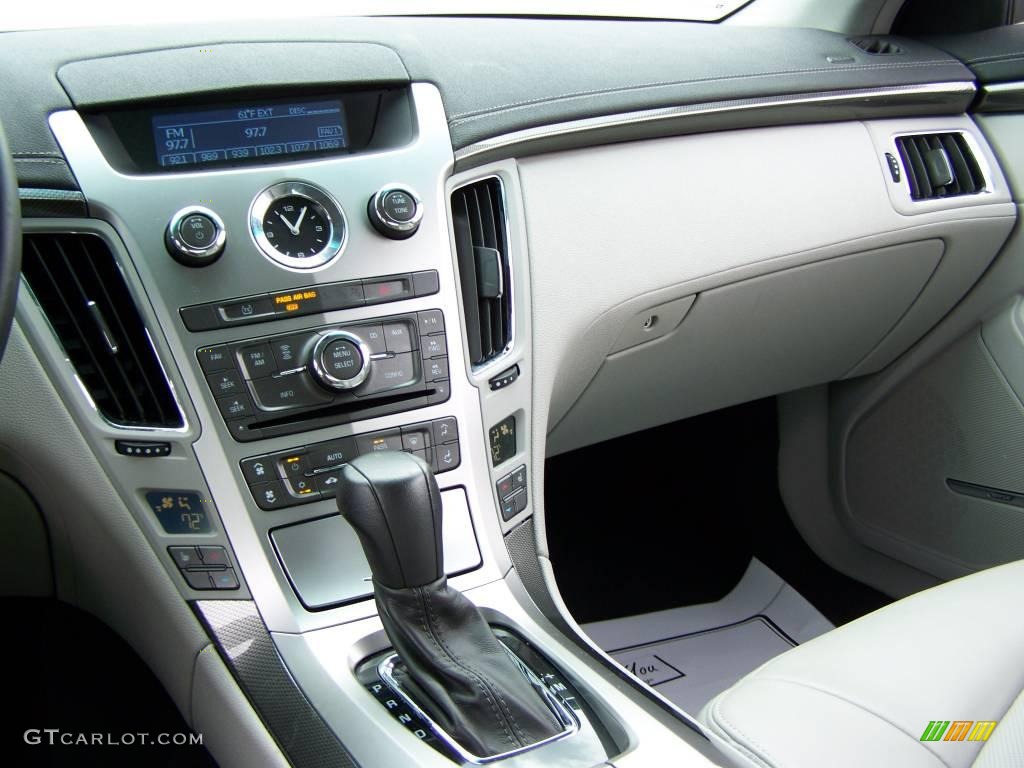 2009 CTS Sedan - White Diamond Tri-Coat / Light Titanium/Ebony photo #18