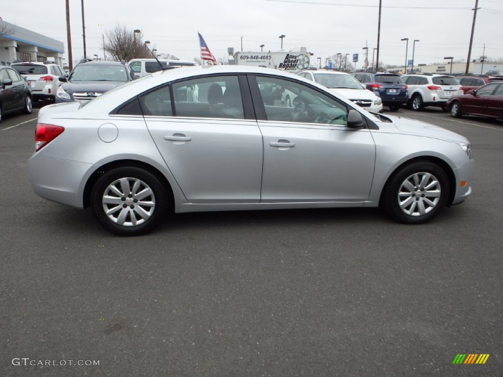 Silver Ice Metallic 2011 Chevrolet Cruze LS Exterior Photo #89783714