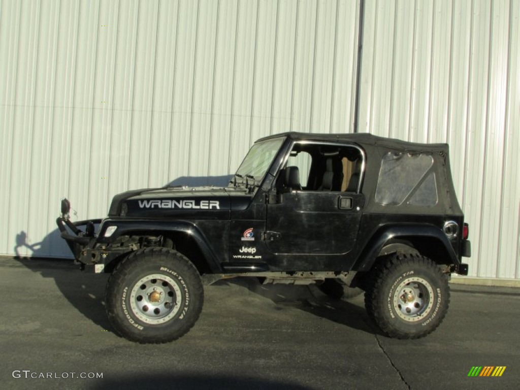 Black Clearcoat 2003 Jeep Wrangler X 4x4 Freedom Edition Exterior Photo #89787383