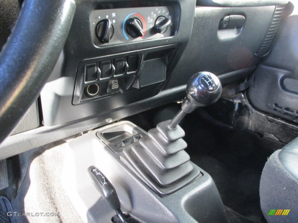 2003 Jeep Wrangler X 4x4 Freedom Edition Transmission Photos