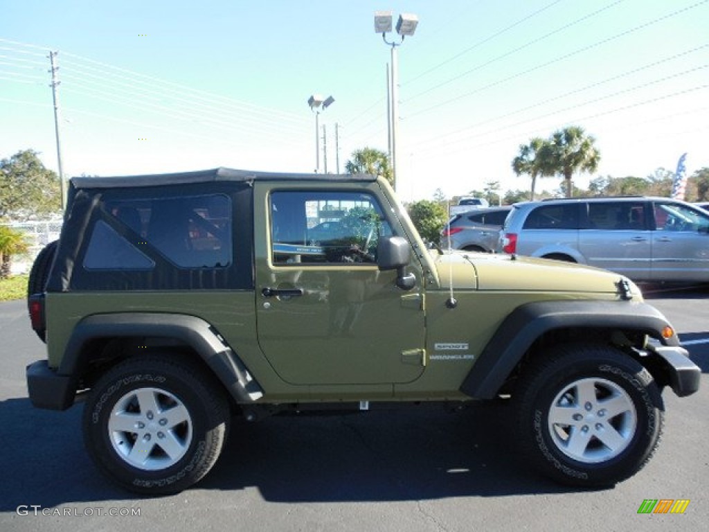 2013 Wrangler Sport 4x4 - Commando Green / Black photo #9