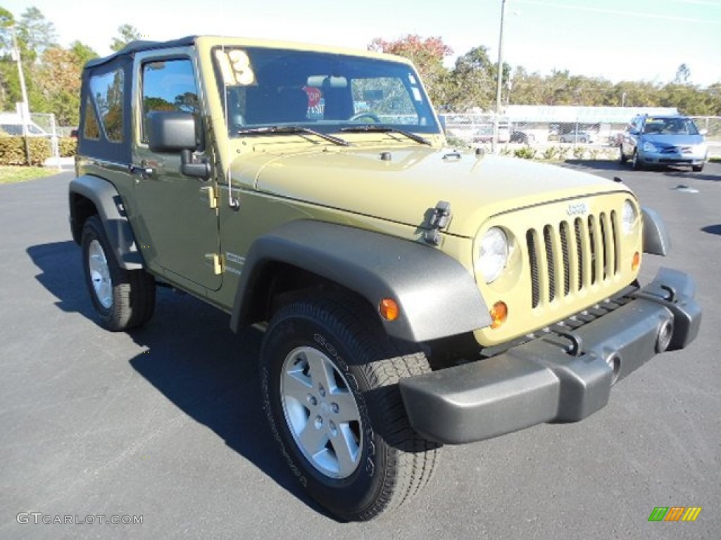 2013 Wrangler Sport 4x4 - Commando Green / Black photo #10