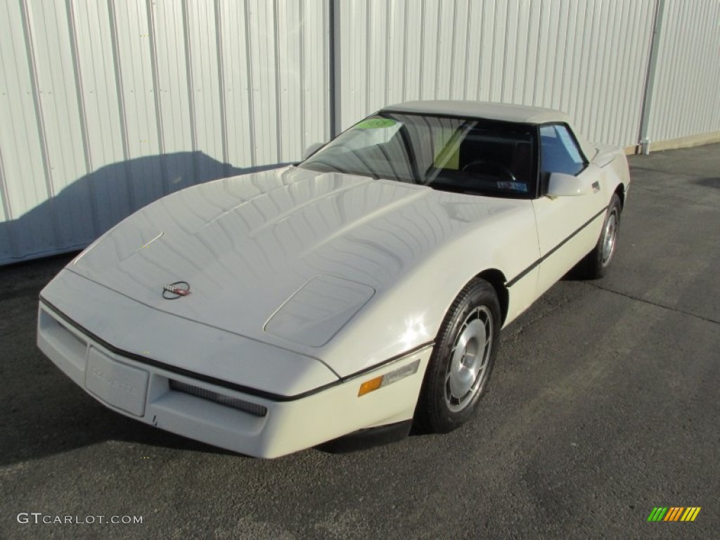1986 Corvette Coupe - White / Red photo #9