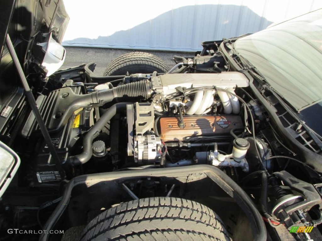 1986 Chevrolet Corvette Coupe Engine Photos