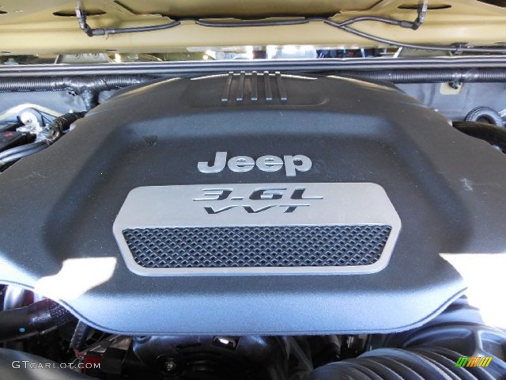 2013 Wrangler Sport 4x4 - Commando Green / Black photo #16