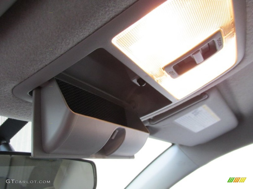 2011 RAV4 I4 4WD - Black Forest Metallic / Ash photo #18