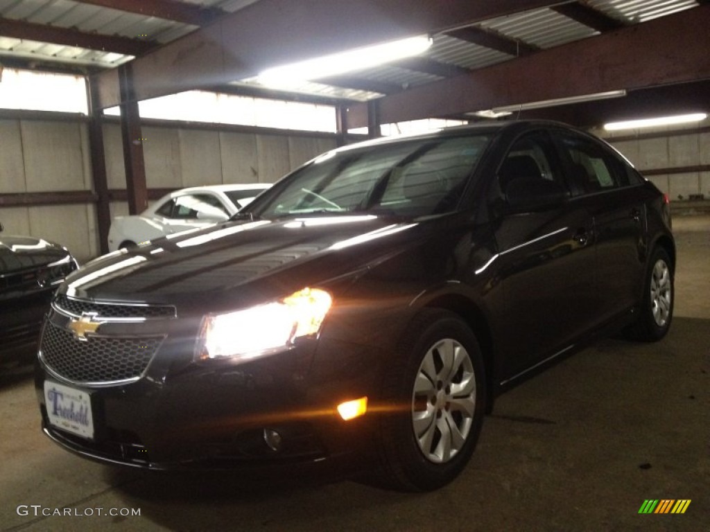 2014 Cruze LS - Black Granite Metallic / Jet Black/Medium Titanium photo #1