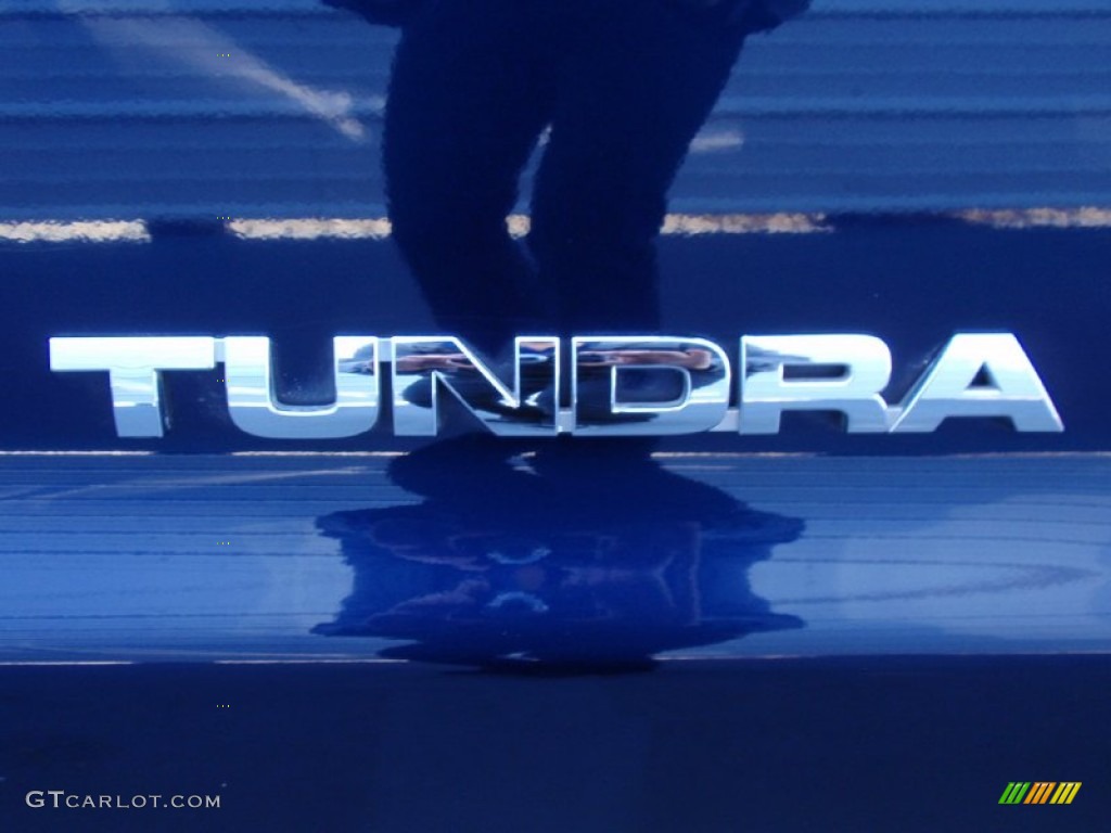 2008 Tundra SR5 Double Cab - Nautical Blue Metallic / Beige photo #18