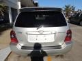 Millenium Silver Metallic - Highlander V6 Photo No. 3