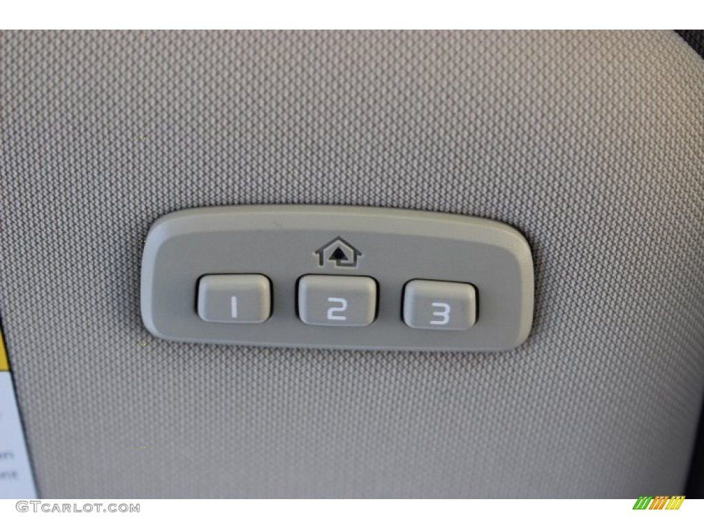 2009 S80 T6 AWD - Oyster Gray Metallic / Sandstone Beige photo #13