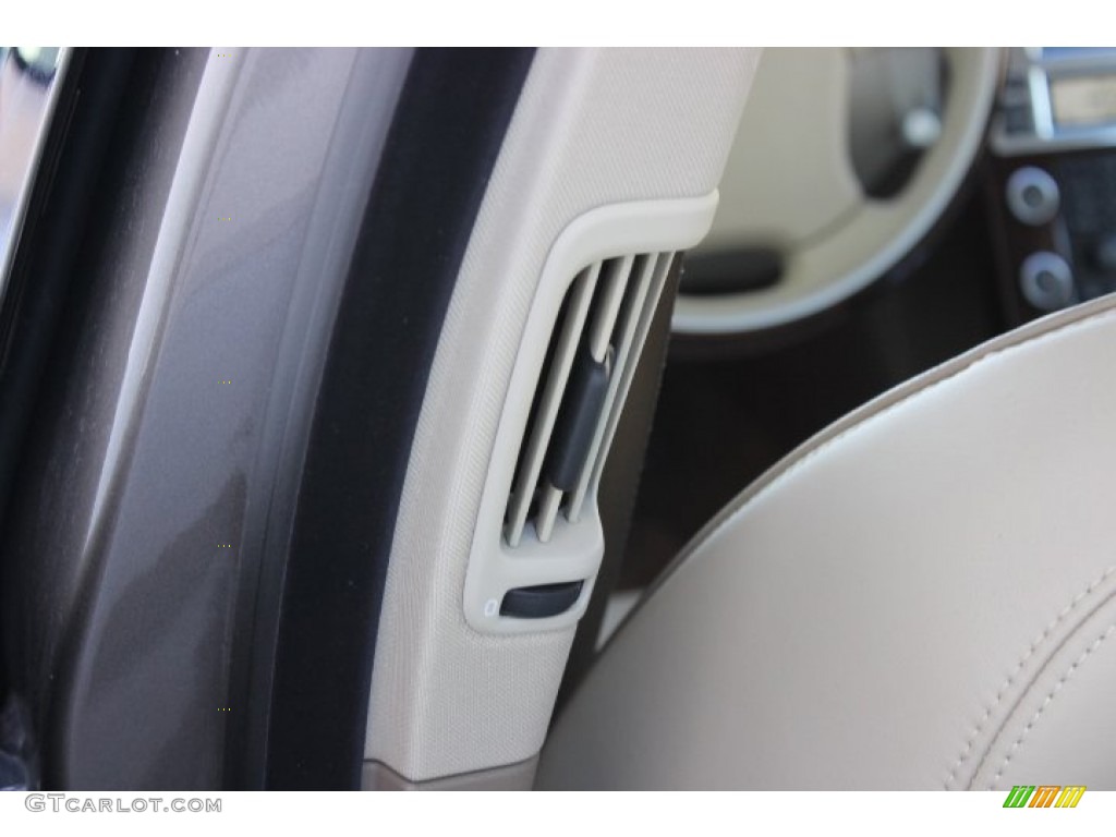 2009 S80 T6 AWD - Oyster Gray Metallic / Sandstone Beige photo #22