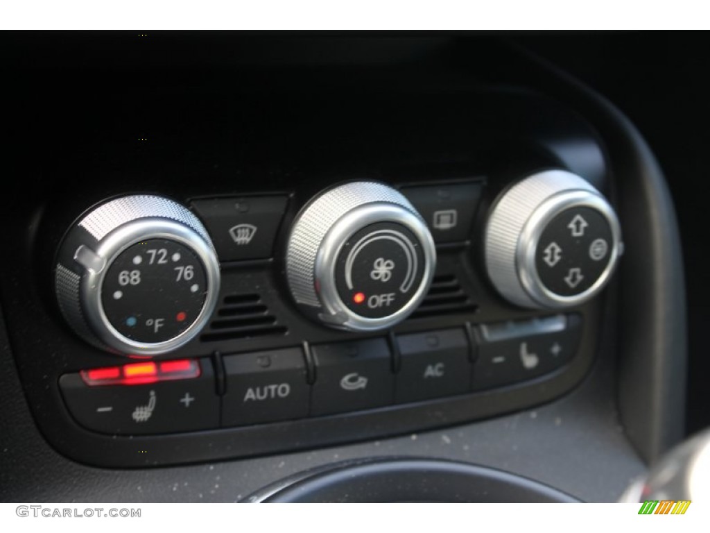 2012 Audi R8 5.2 FSI quattro Controls Photo #89795900