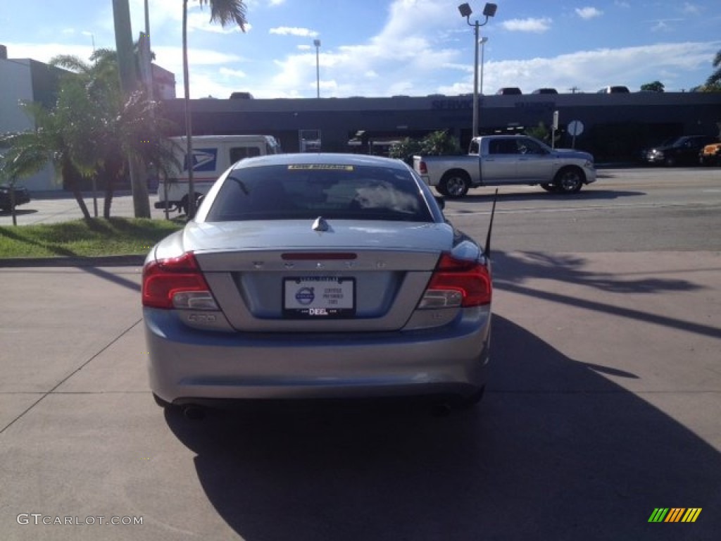 2011 C70 T5 - Electric Silver Metallic / Soverign Hide Off Black Leather/Off Black photo #4