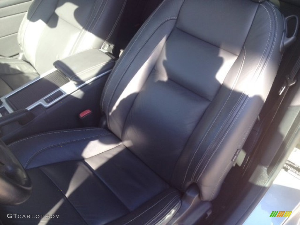 2011 C70 T5 - Electric Silver Metallic / Soverign Hide Off Black Leather/Off Black photo #9