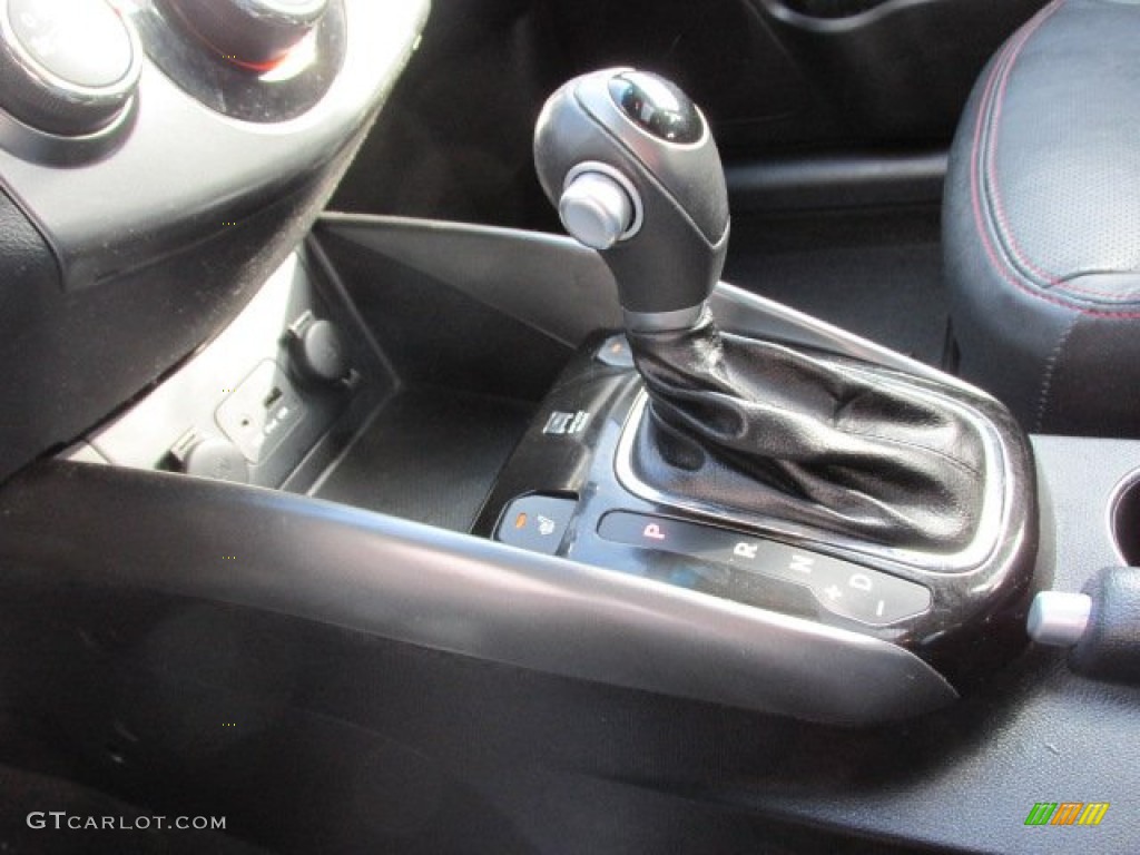 2011 Kia Forte SX Transmission Photos