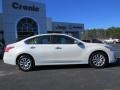 Pearl White - Altima 2.5 S Photo No. 7