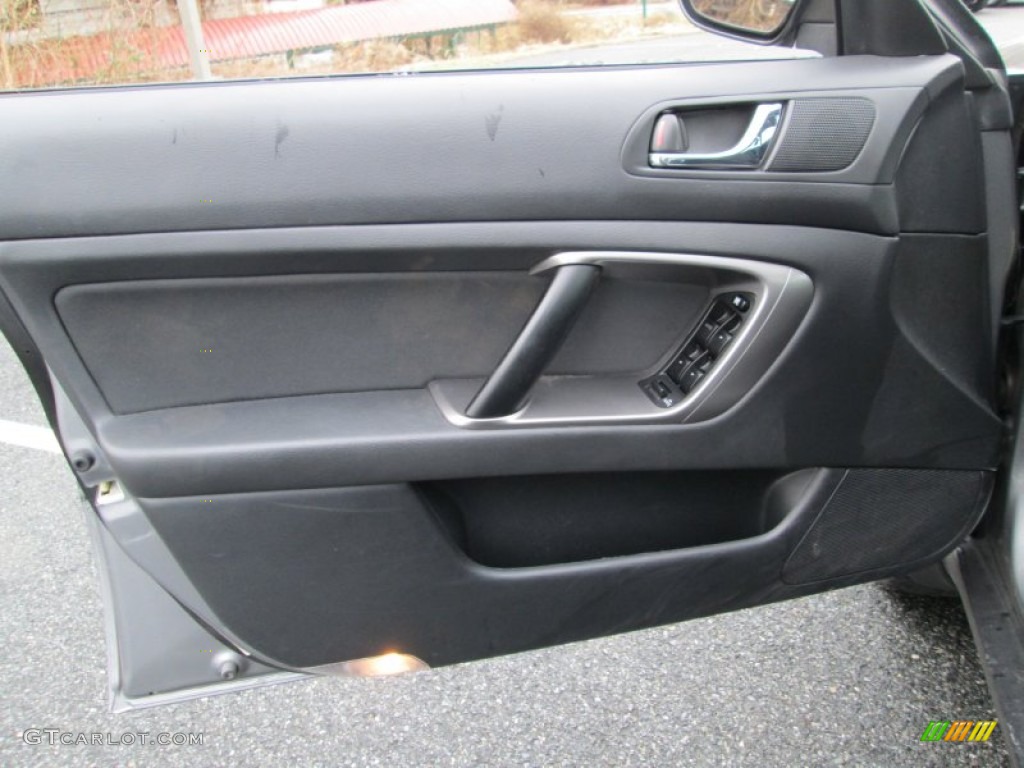 2008 Subaru Outback 2.5i Wagon Off Black Door Panel Photo #89809514