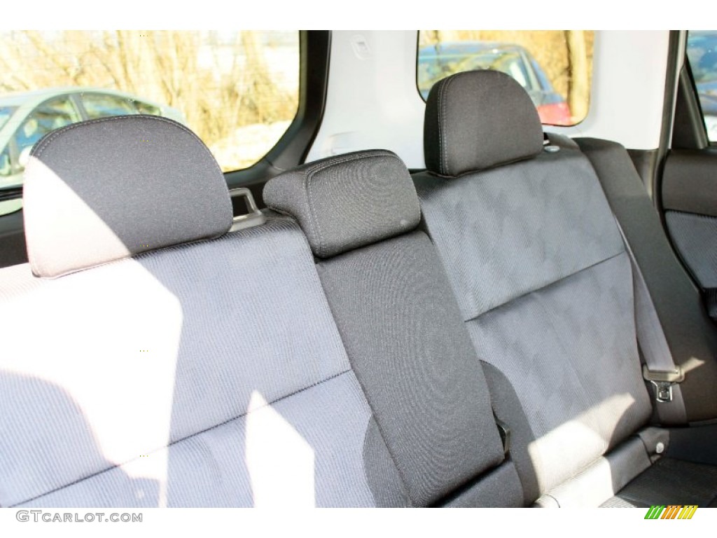 2010 Forester 2.5 X Premium - Spark Silver Metallic / Black photo #15