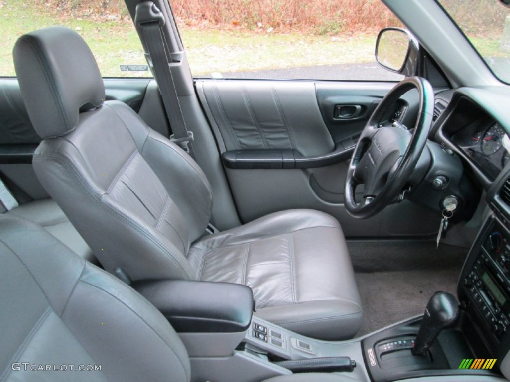 2002 Subaru Forester 2.5 S Front Seat Photo #89811134