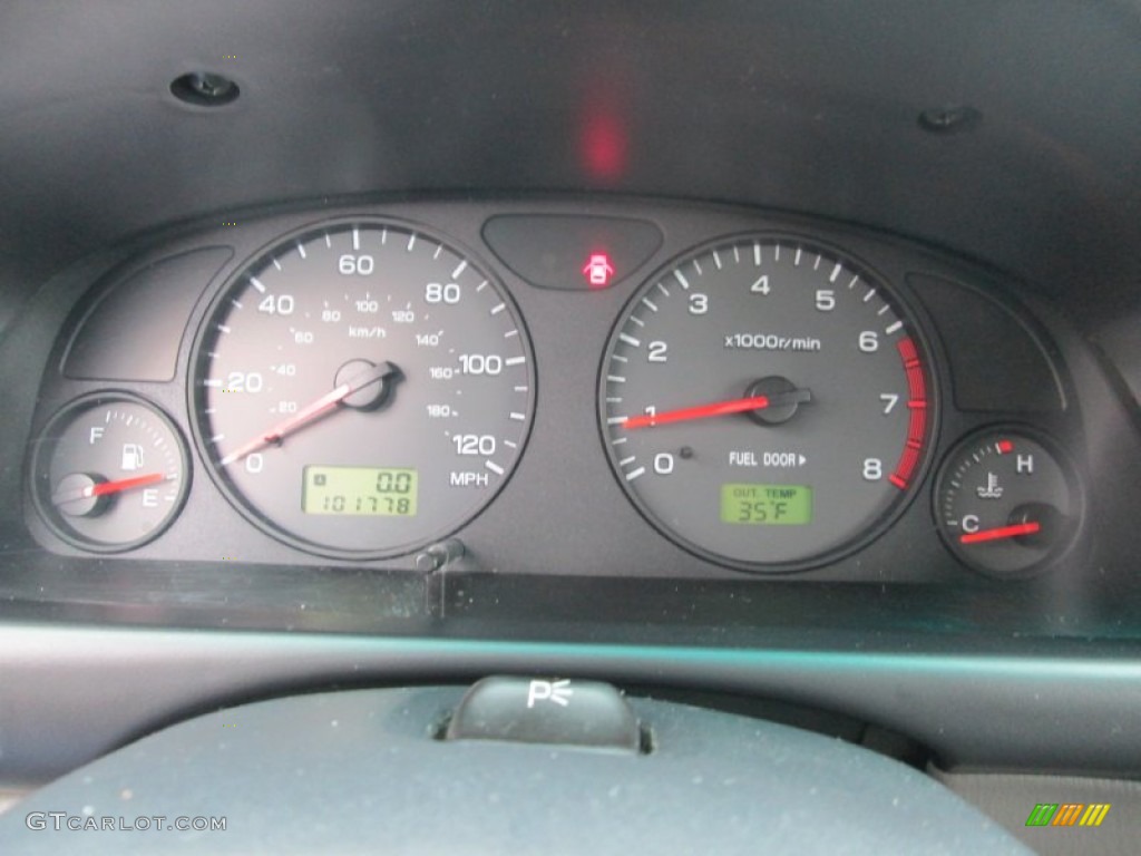 2002 Subaru Forester 2.5 S Gauges Photo #89811314