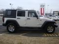 Stone White - Wrangler Unlimited Islander Edition 4x4 Photo No. 4
