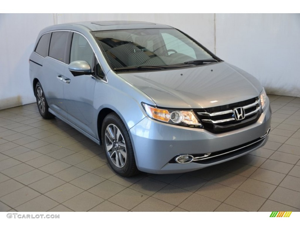 2014 Odyssey Touring - Celestial Blue Metallic / Gray photo #1