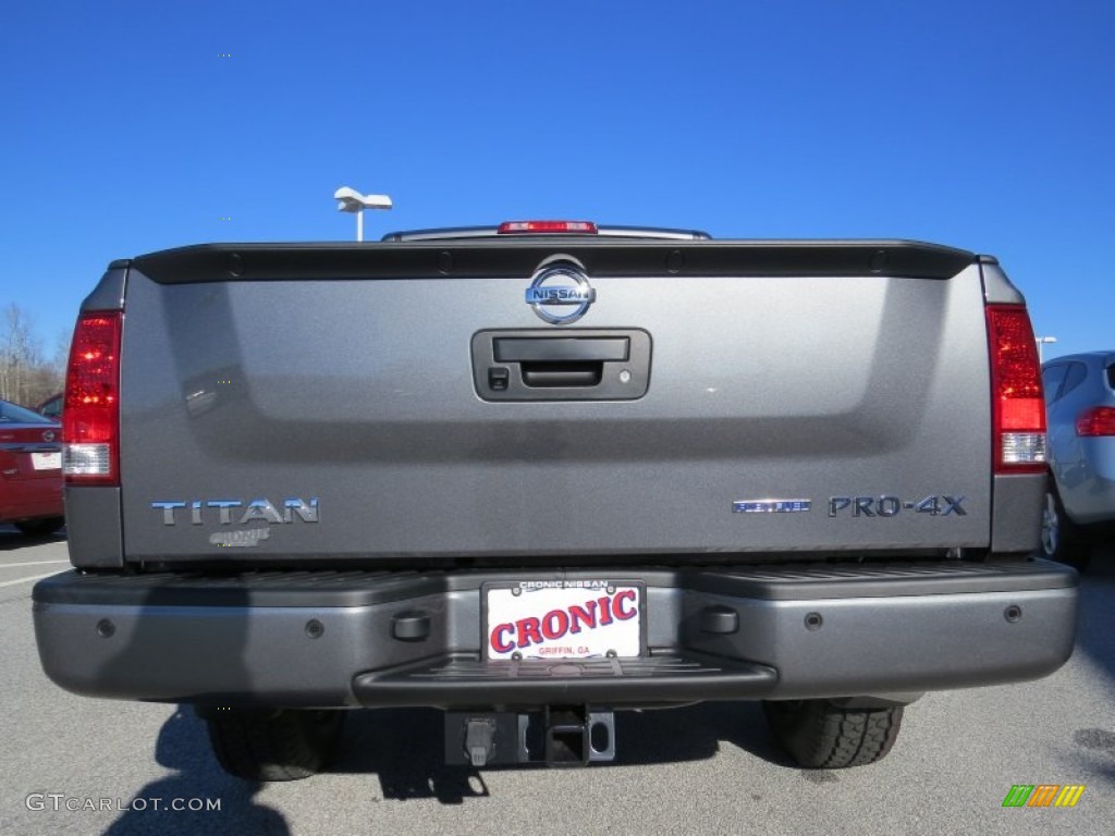 2014 Titan Pro-4X Crew Cab 4x4 - Gun Metallic / Pro-4X Charcoal photo #4
