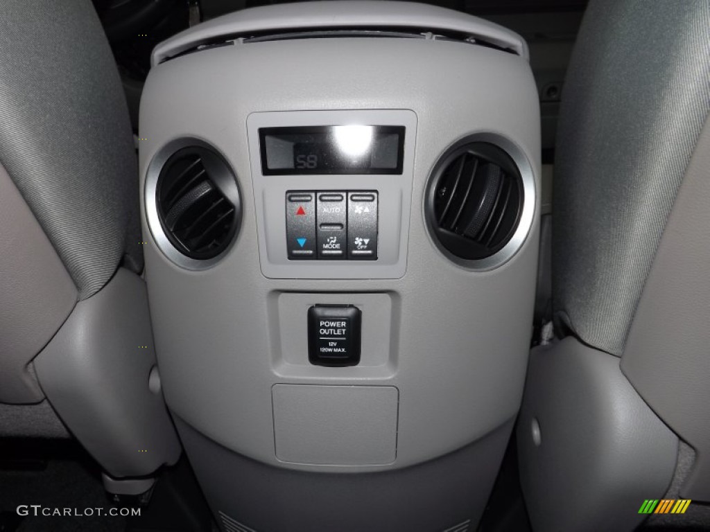 2014 Pilot LX - Modern Steel Metallic / Gray photo #28