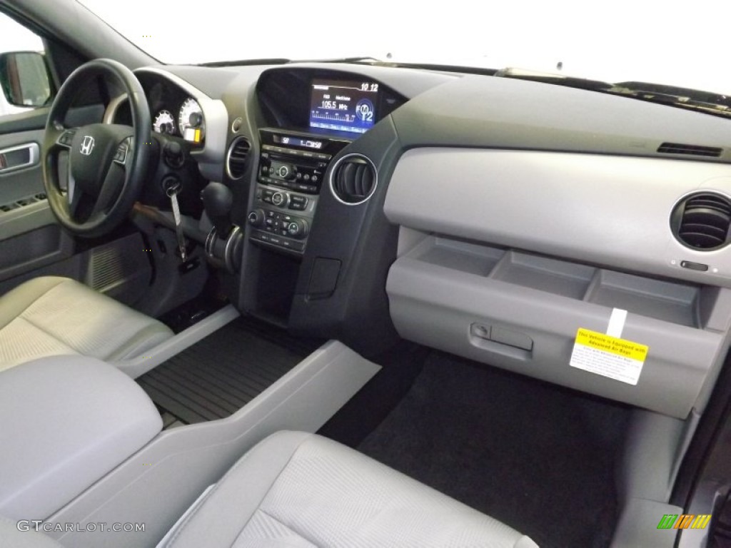 2014 Pilot LX - Modern Steel Metallic / Gray photo #30