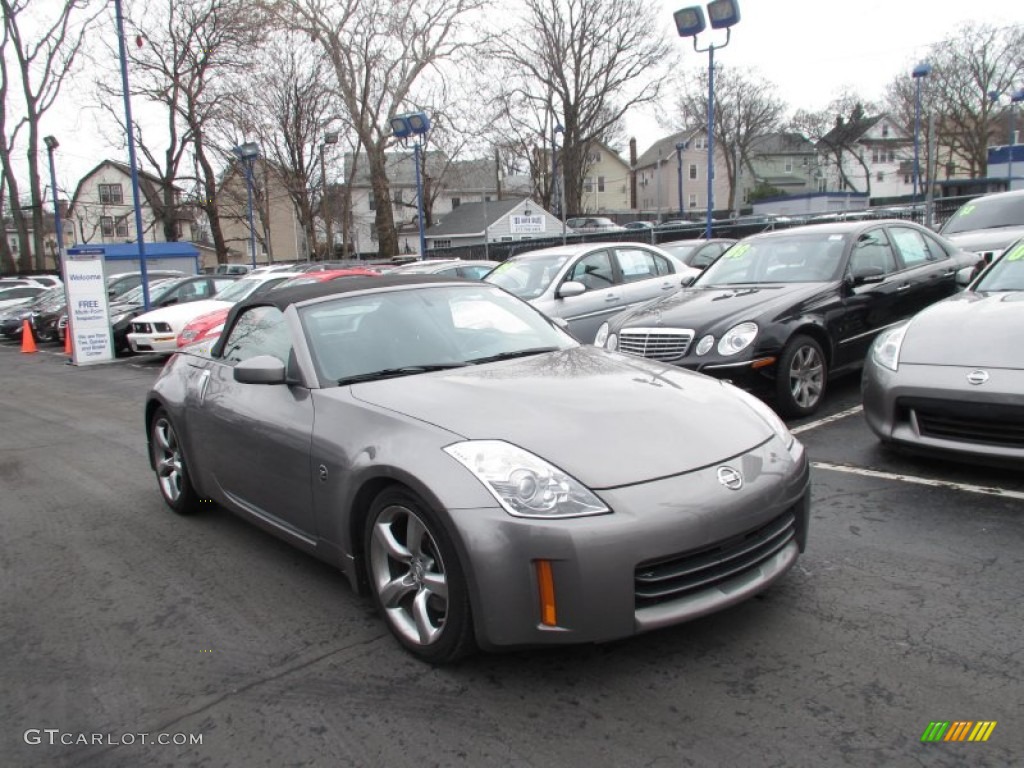 2007 350Z Enthusiast Roadster - Carbon Silver Metallic / Charcoal photo #3