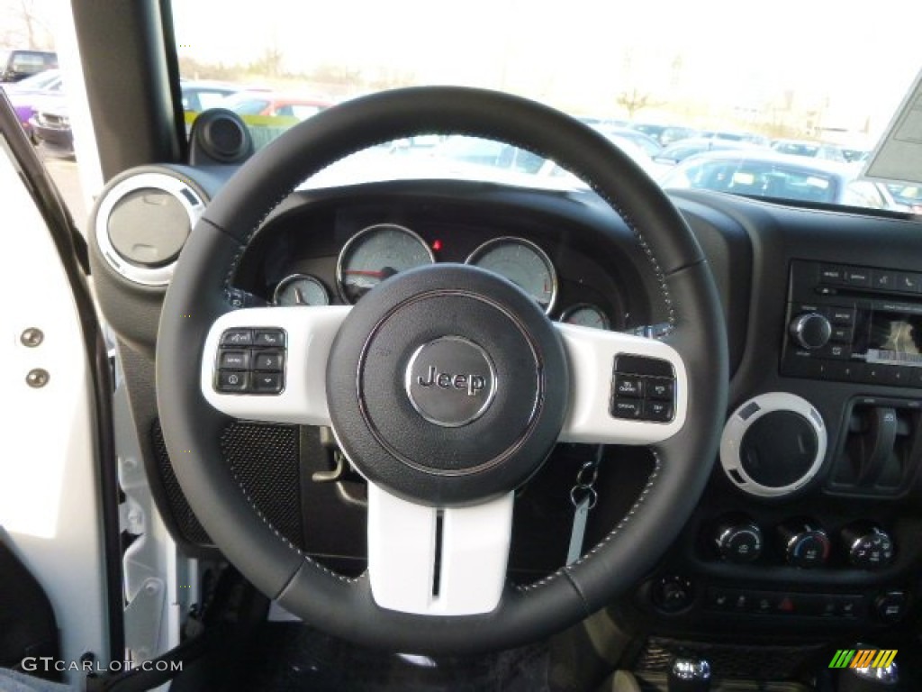2014 Jeep Wrangler Polar Edition 4x4 Steering Wheel Photos