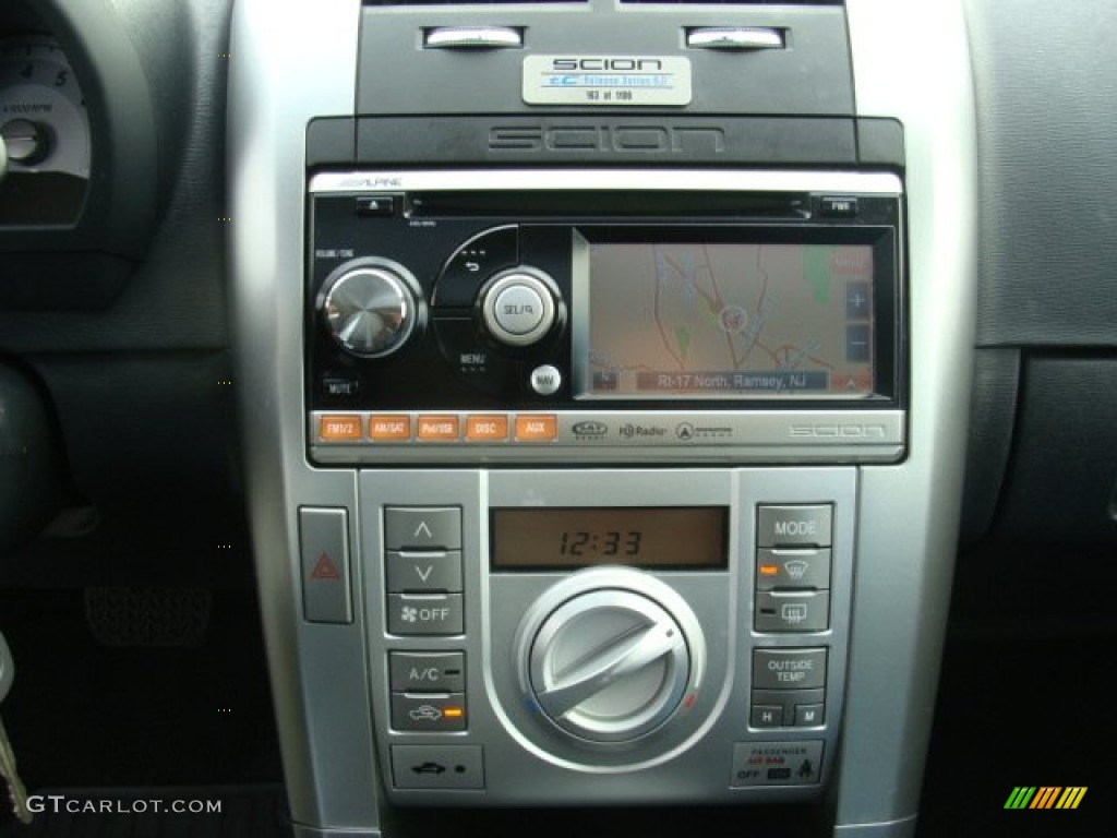 2010 Scion tC Release Series 6.0 Controls Photos