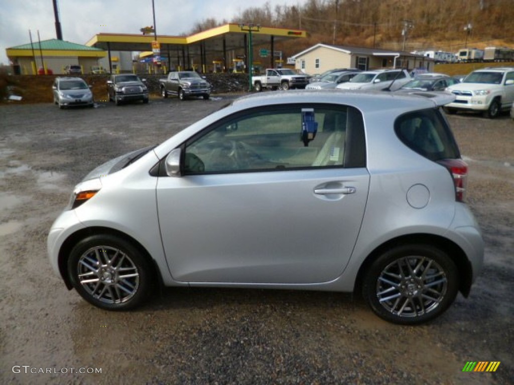 Classic Silver Metallic 2013 Scion iQ Standard iQ Model Exterior Photo #89825741