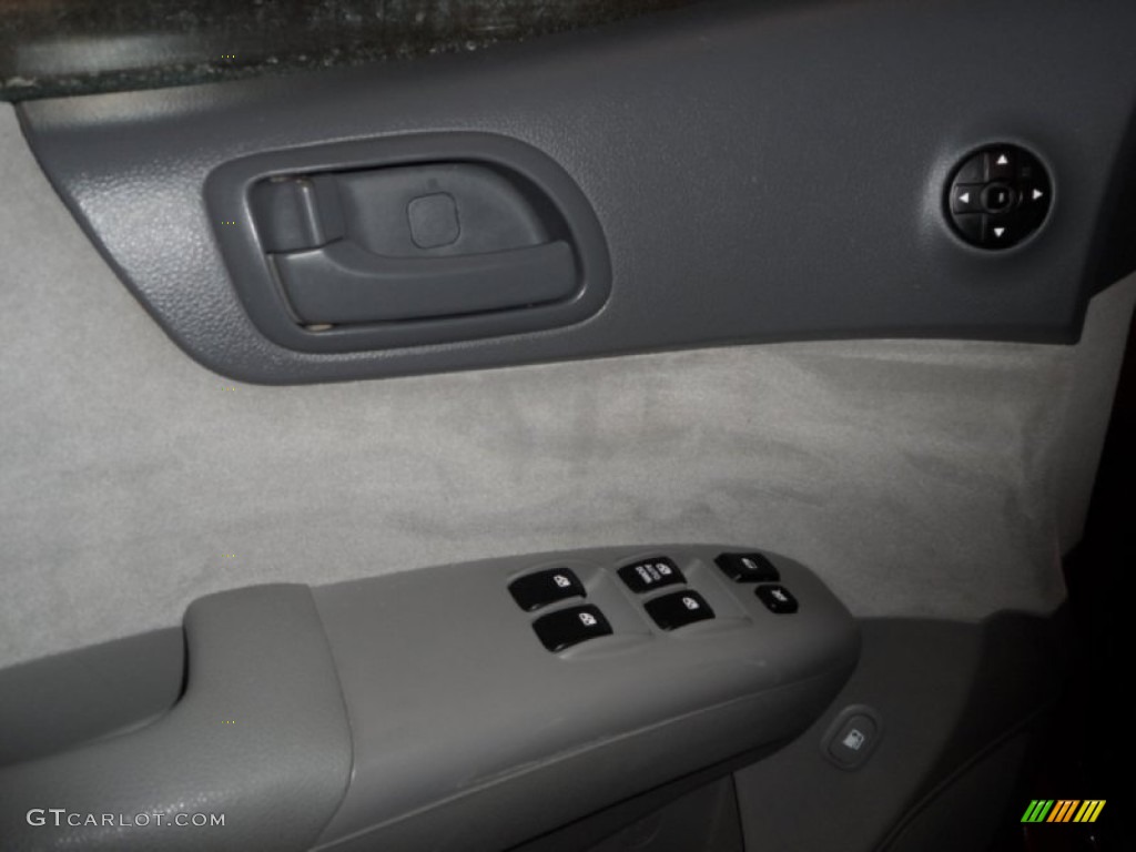 2008 Sedona LX - Claret Red Metallic / Gray photo #10