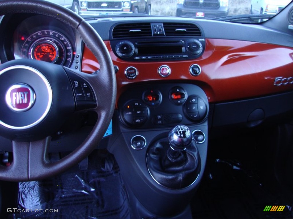 2012 Fiat 500 Sport Controls Photo #89829588