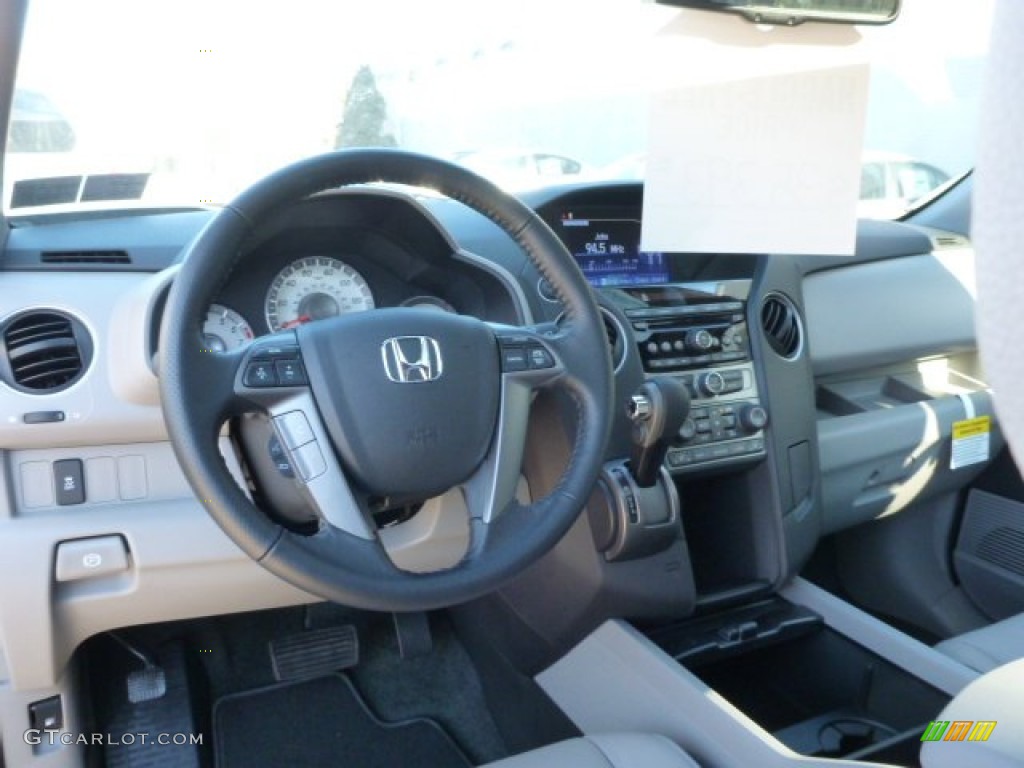 2014 Honda Pilot EX-L 4WD Gray Dashboard Photo #89831840