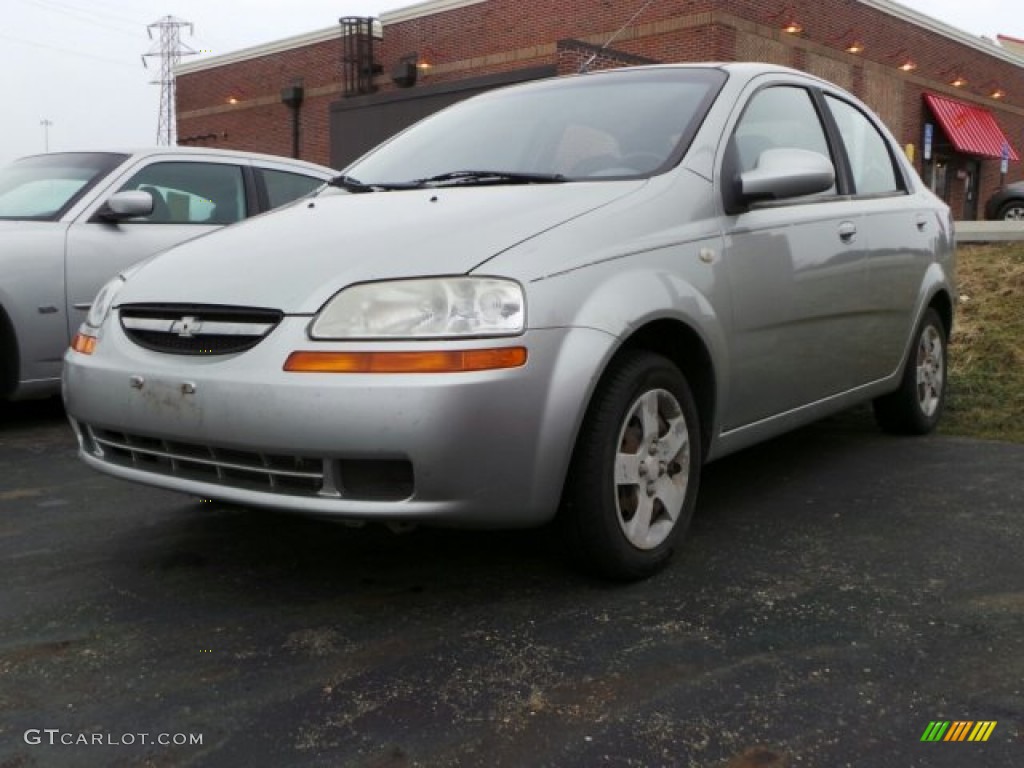 2005 Aveo LS Sedan - Galaxy Silver Metallic / Gray photo #1
