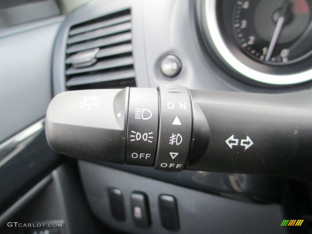 2014 Mitsubishi Lancer Evolution GSR Controls Photo #89836592