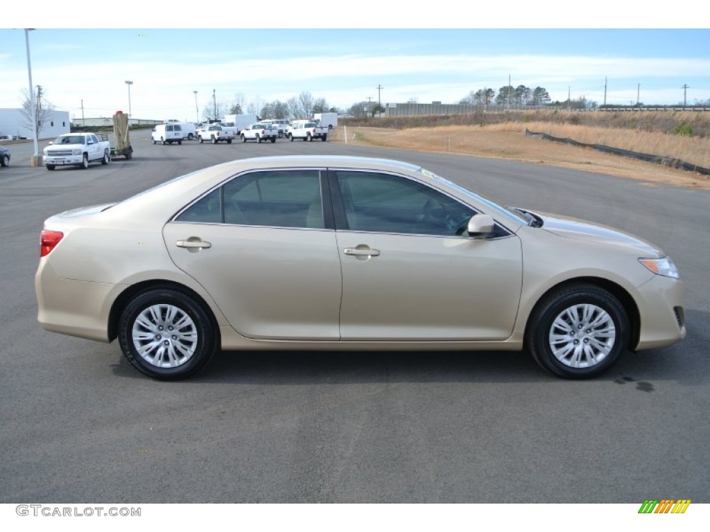 2012 Camry LE - Sandy Beach Metallic / Ivory photo #6