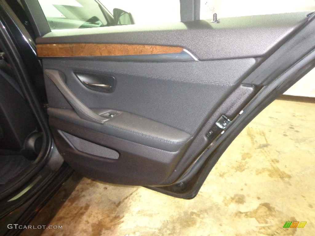 2011 5 Series 535i xDrive Sedan - Black Sapphire Metallic / Black photo #27