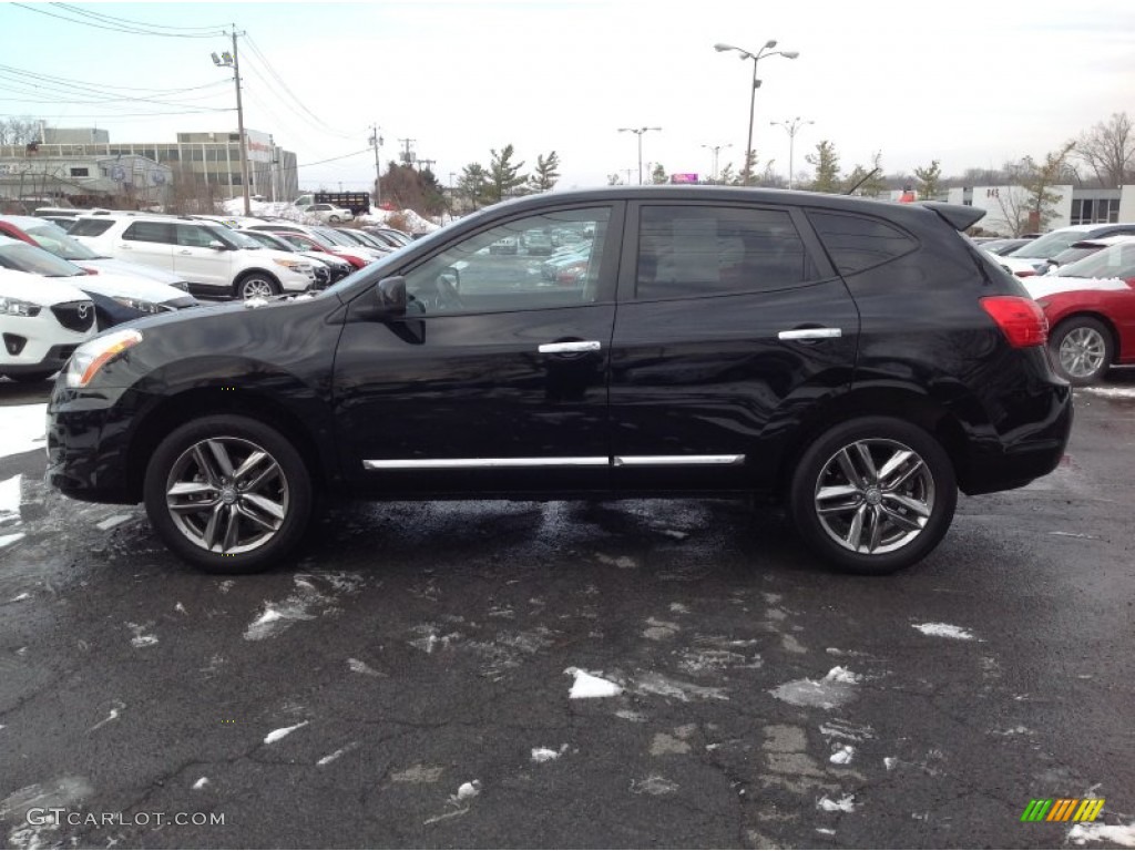 2011 Rogue S AWD Krom Edition - Wicked Black / Black photo #4