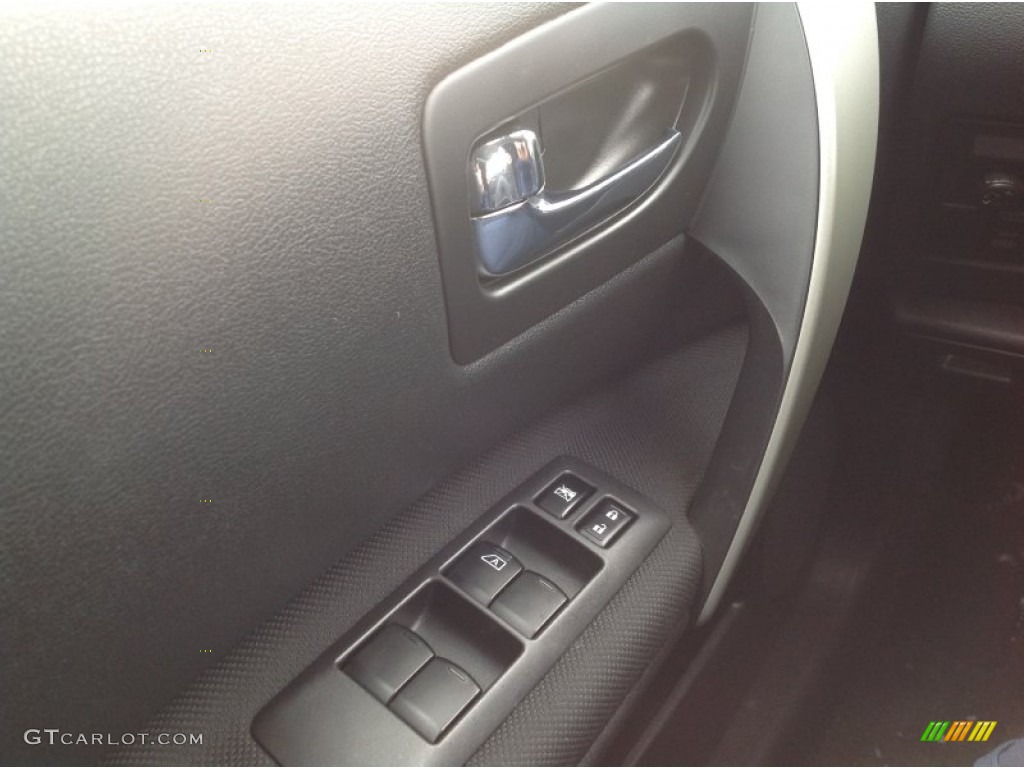 2011 Rogue S AWD Krom Edition - Wicked Black / Black photo #16