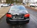 Black - Jetta SE Sedan Photo No. 7