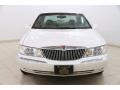 2000 White Pearlescent Tricoat Lincoln Continental   photo #2